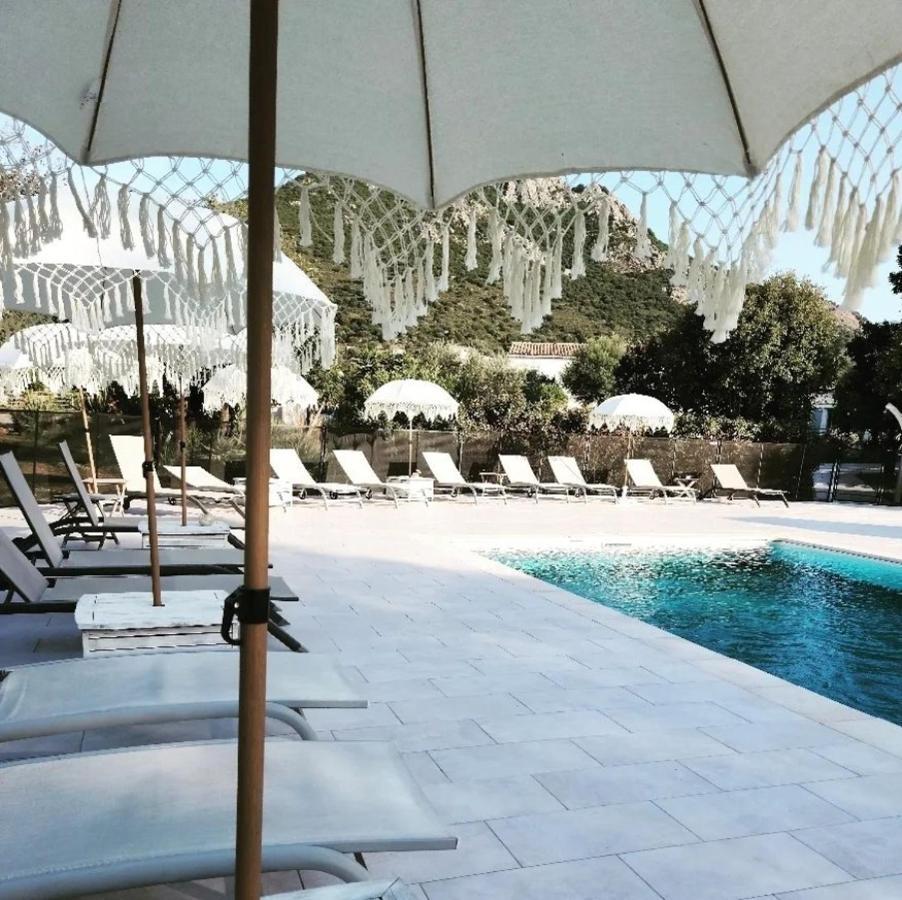 Hotel & Restaurant Les Mouettes Belgodère المظهر الخارجي الصورة